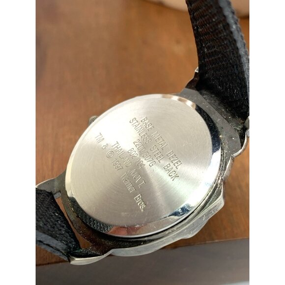 Armitron Women's Watch Marvin The Martian Vintage Quartz Leather Strap 30mm - Picture 6 of 13